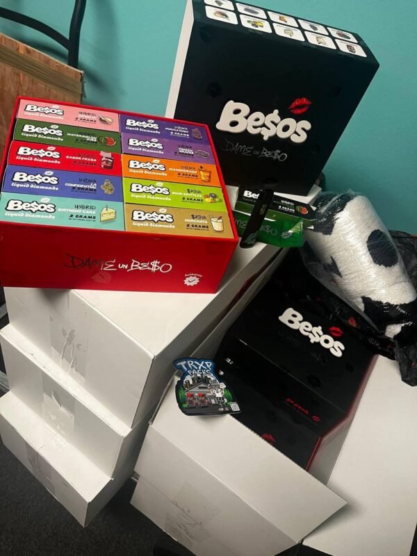 Besos Disposable